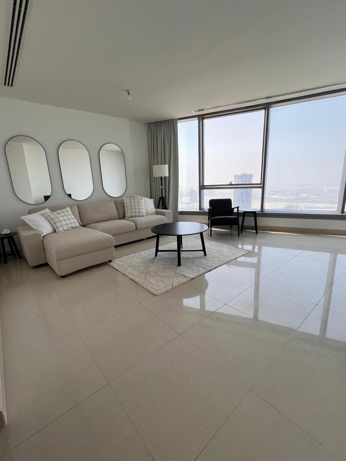 Apartment C-suite Views At Al Reem And Al Maryah Island Abu Dhabi